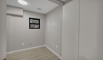 6170 HOWELLS Rd, Alexandria, VA 22310