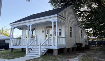 247 Forrest Ave, Biloxi, MS 39530