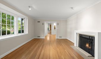 5104 SCARSDALE Rd, Bethesda, MD 20816