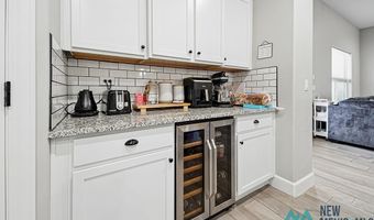 3811 Aquamarine Dr, Carlsbad, NM 88220