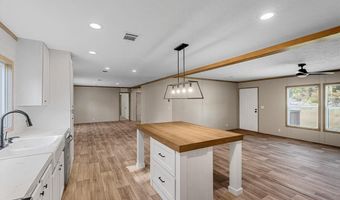 2017 Cypress Forest Dr, Benton, LA 71006