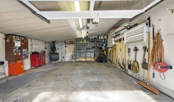 821 E 6th St, Anaconda, MT 59711