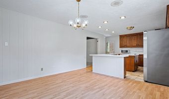 2713 WESTMEADE Rd, Albany, GA 31721