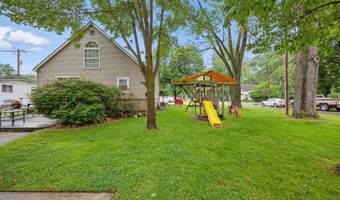 724 Columbia, Algonac, MI 48001