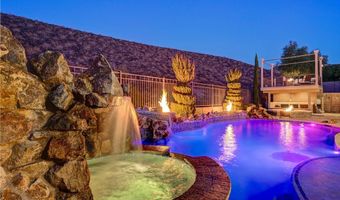 2124 Pont National Dr, Henderson, NV 89044