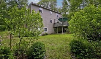19 Oak Leaf Cir, Coventry, CT 06238