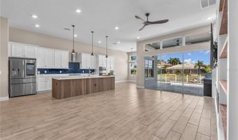5305 WISHING ARCH Dr, Apollo Beach, FL 33572