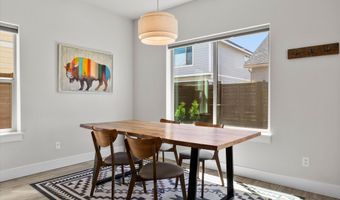 20571 Rolen Ave, Bend, OR 97702