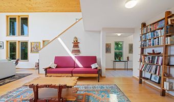 88600 TROUT POND Ln, Bandon, OR 97411