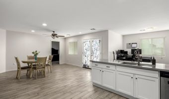 15180 S Diablo Rd, Arizona City, AZ 85123