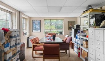4 Chase Hill Rd, Hopkinton, RI 02804