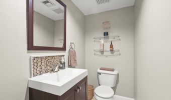 5 Lancaster Ln, Bourne, MA 02532