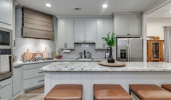 836 Long Leaf Cir, Brandon, MS 39042
