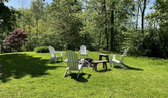 24 Rondout Ln, Accord, NY 12404