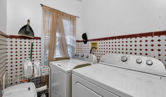 38 Center St, Bristol, CT 06010