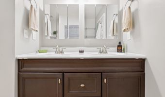 2484 Stonegate Dr NW, Acworth, GA 30101