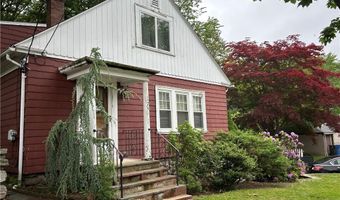 175 Oakland Ave, Cranston, RI 02910