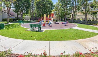 2800 Plaza Del Amo 74, Torrance, CA 90503