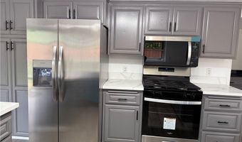2435 W Broadway, Anaheim, CA 92804