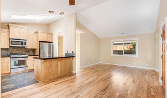 1449 NW Lexington Ave, Bend, OR 97703
