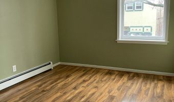 905 Main St 2, Antioch, IL 60002