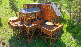 1008 Bear Valley Rd, Bear Valley, CA 95223