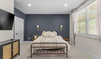 42460 MILDRED LANDING Sq, Ashburn, VA 20148