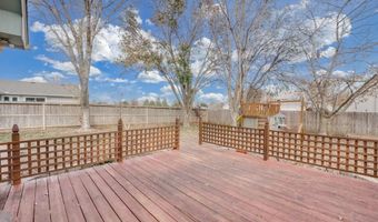 118 Chapel Dr, Andover, KS 67002