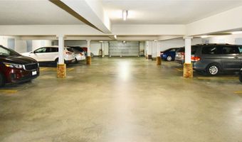 409 SE Delaware Ave 211, Ankeny, IA 50021