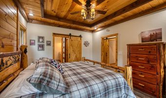 305 Griffin Ln, Allardt, TN 38504