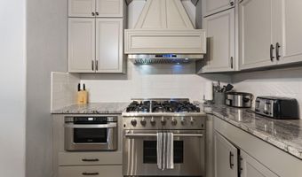 450521 Lake Shore Dr, Afton, OK 74331