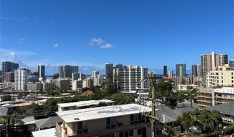 1560 Thurston Ave 504, Honolulu, HI 96822