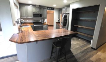 2703 SW 11TH St, Battle Ground, WA 98604
