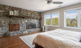 79 Horizon Hill Rd, Asheville, NC 28804