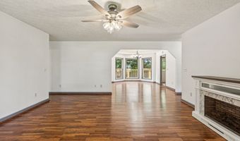 5531 Willow Oak Dr, Baxter, TN 38544