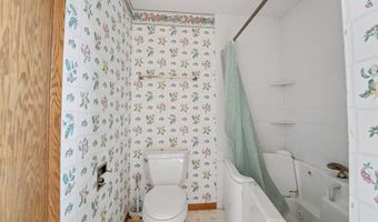 513 E GREENFIELD St, Appleton, WI 54911