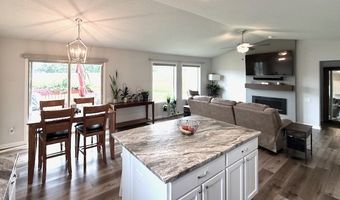 124 E Bridge Rd, Polk City, IA 50226