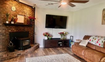 2213 Holden Dr, Anderson, IN 46012
