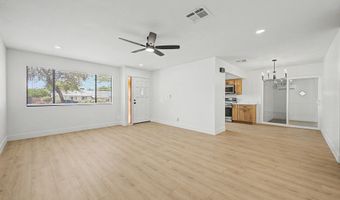 562 E HONDO Ave, Apache Junction, AZ 85119