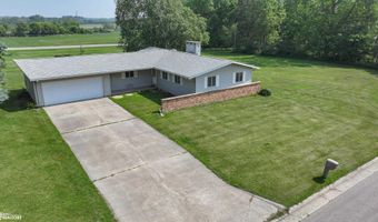 101 Hilltop Dr, Ackley, IA 50601
