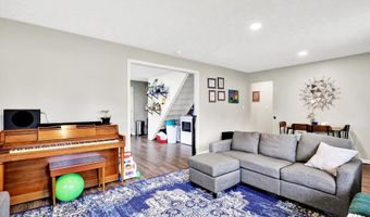 26 E Plum St, Anderson, IN 46012