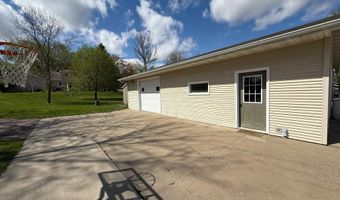 508 3rd Ave, Alton, IA 51003
