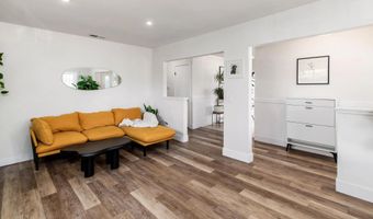 3325 Heather Ln, Oceanside, CA 92056