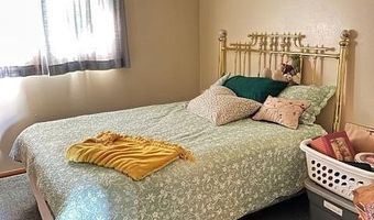 609 N Penn St, Aberdeen, SD 57401