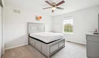 18 THOROUGHBRED Ct, Bridgeton, NJ 08302