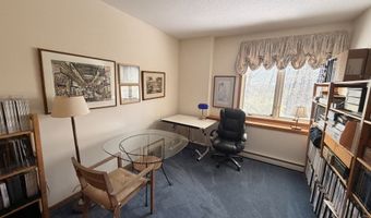 86 Washburn Rd, Canton, CT 06019