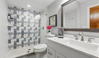 4212 Parkview Ln, Anoka, MN 55303