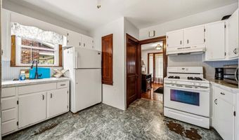 1728 Harbor Ave, Ashtabula, OH 44004
