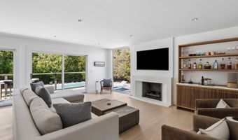 47 Deerfield Ln, Amagansett, NY 11930
