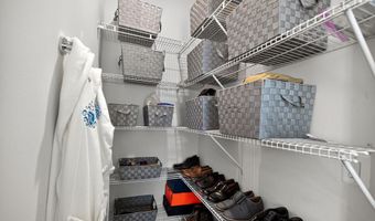 23731 SEPTEMBER SUN Sq, Ashburn, VA 20148